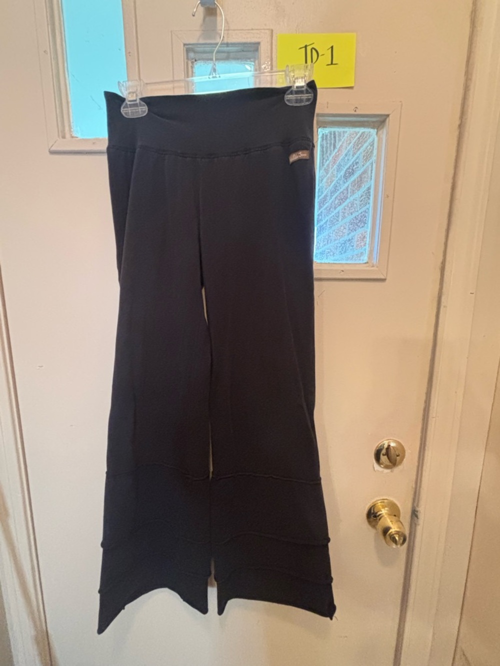Matilda Jane Black Finns yoga pants